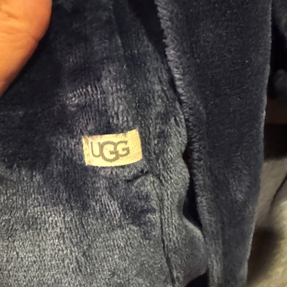 UGG Navy Plush Robe - Picture 2 of 5
